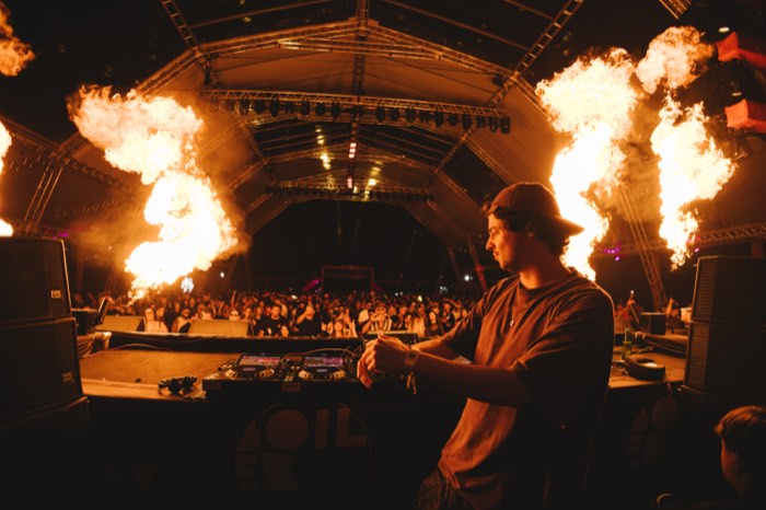 Schillist with flame effects